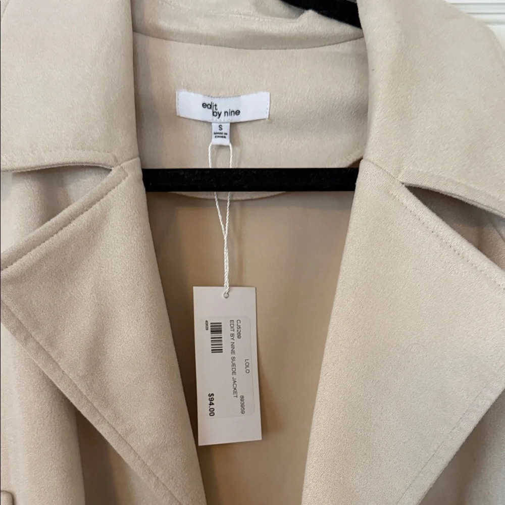 Chic Cream Trench Coat - Picture 4 of 7